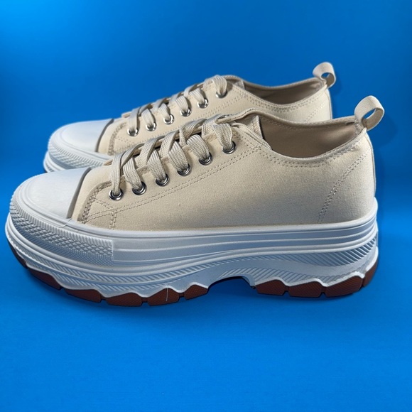 New Taxi Platform Canvas Sneakers - Beige - Picture 3 of 9